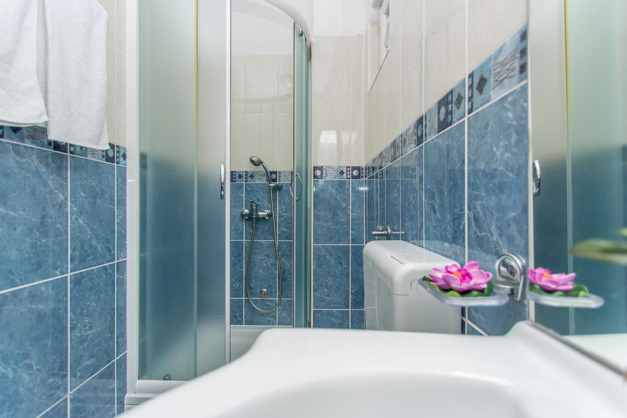 Apartments Grepo Sljeme 마카르스카 객실 사진