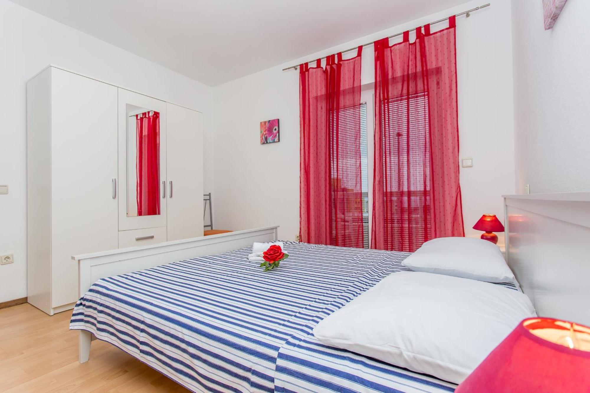 Apartments Grepo Sljeme 마카르스카 객실 사진