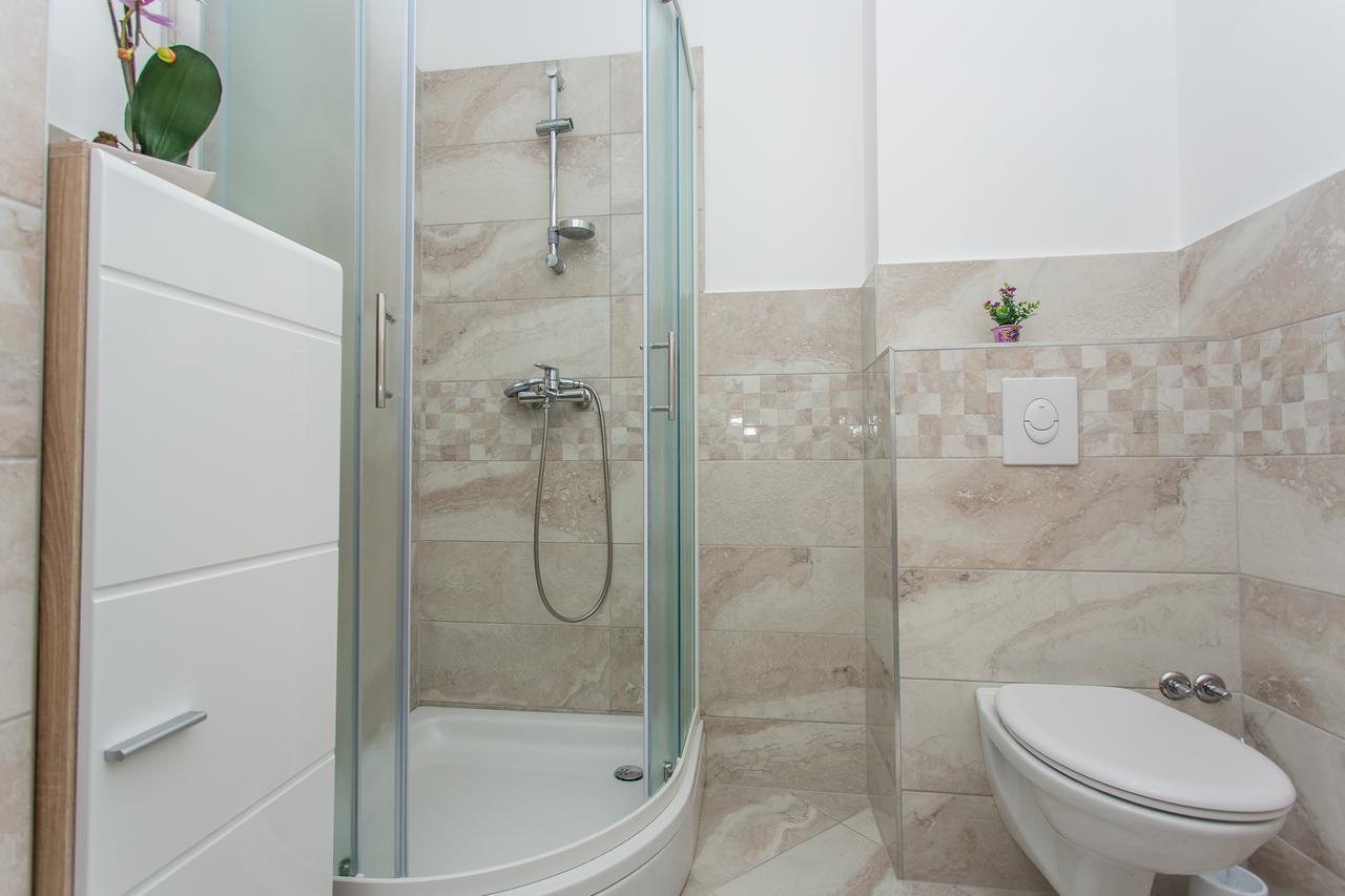Apartments Grepo Sljeme 마카르스카 객실 사진
